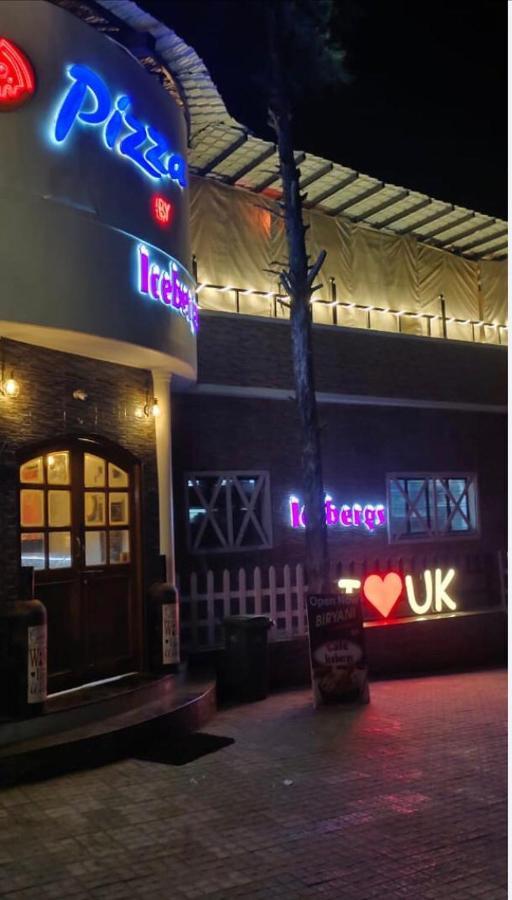 Icebergs Mussoorie - A Boutique Stay And 24 Hrs Roof Top Cafe Екстер'єр фото