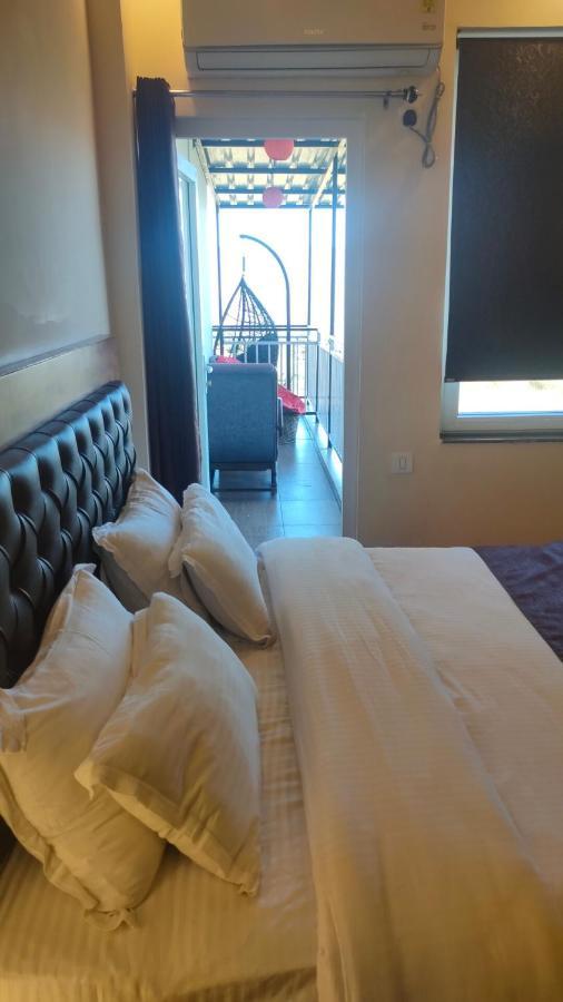 Icebergs Mussoorie - A Boutique Stay And 24 Hrs Roof Top Cafe Екстер'єр фото
