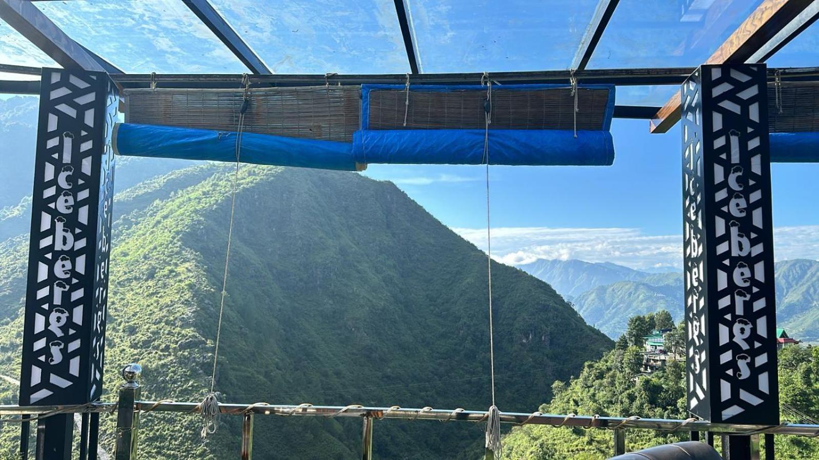 Icebergs Mussoorie - A Boutique Stay And 24 Hrs Roof Top Cafe Екстер'єр фото